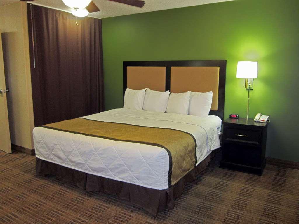 Extended Stay America Suites - Long Island - Bethpage Room photo